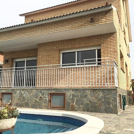 Ferienwohnung Casa De Aurora Rubí Exterior foto